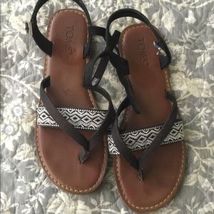 Toms sandals